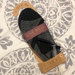 FitKicks Live Well Flexible Lightweight Ergonomic